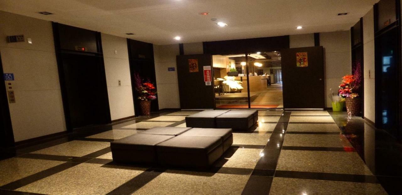 Honest & Warm Hotel Taoyuan Eksteriør bilde
